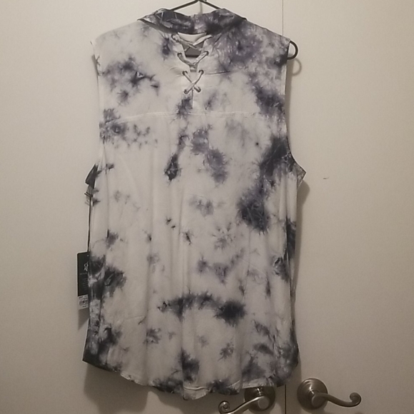 Rock & Republic tie dye tank top NWT - Picture 2 of 7
